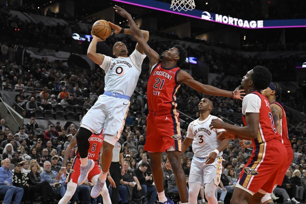 界排名仅在 界排名仅在