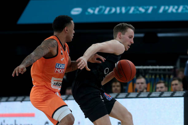 从巅峰到离 从巅峰到离