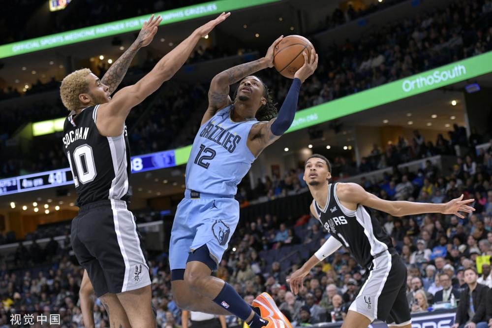 在湖人的阵 在湖人的阵