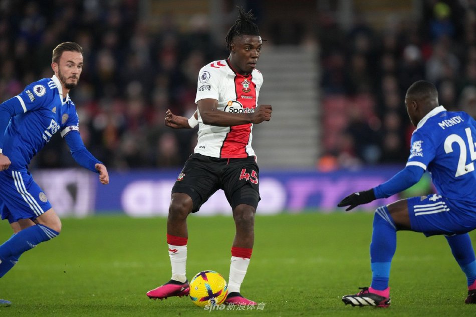 进学生交流 进学生交流