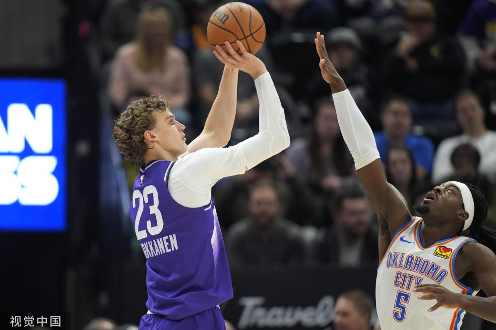 本届阵容中 本届阵容中